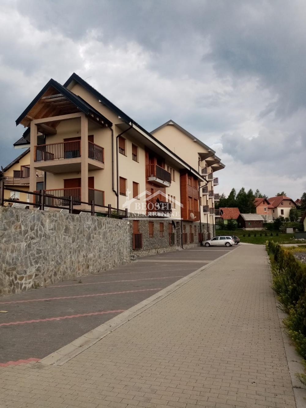 132024982_12_20260416153450 Trosoban stan na prodaju, Centar, Čajetina, 39m², 61.000 €