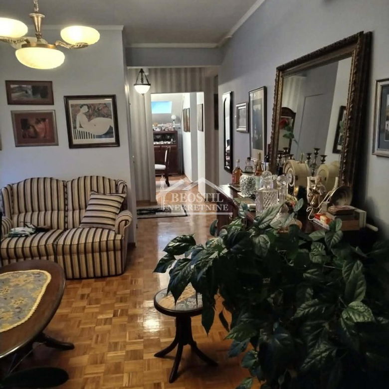 Stan Prodaja Beograd Bežanijska Kosa 3 74 m2
