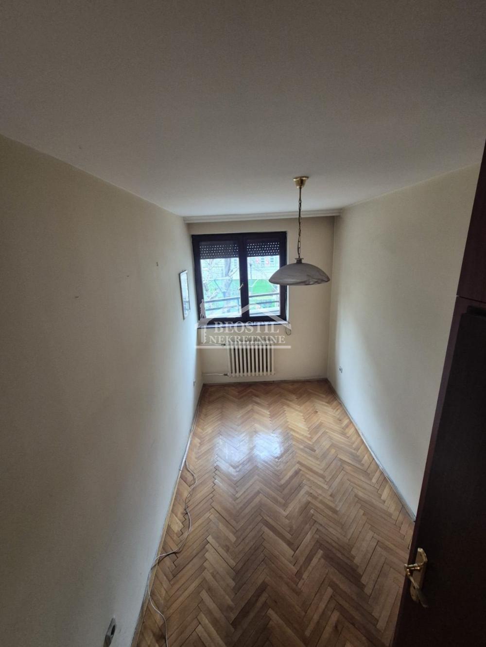 Stan Prodaja Beograd Palata Pravde 99 m2