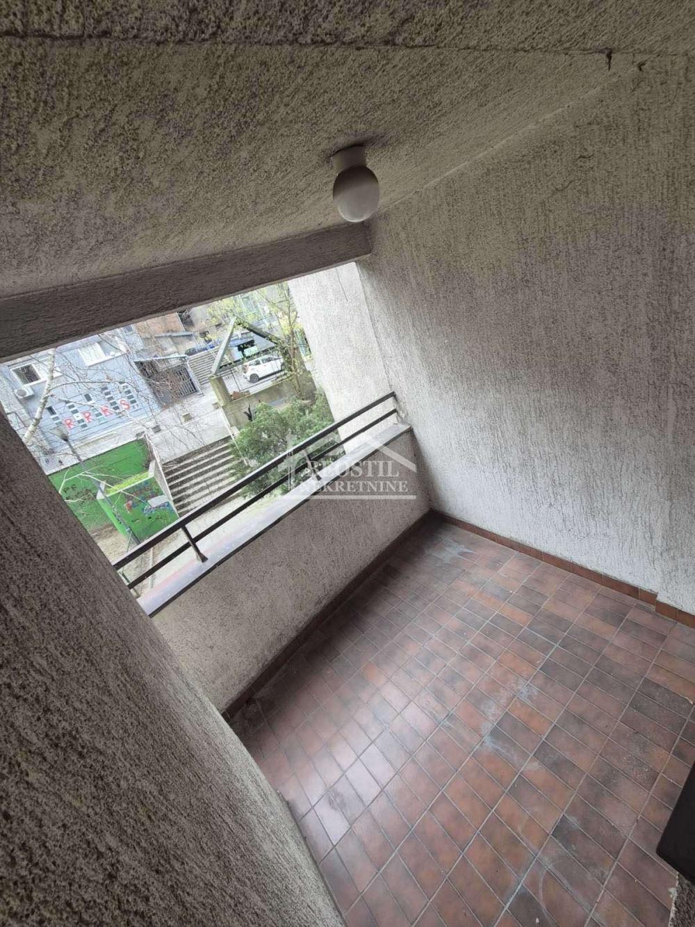Četvorosoban stan na prodaju, Palata Pravde, Beograd, 99m², 380.000 €