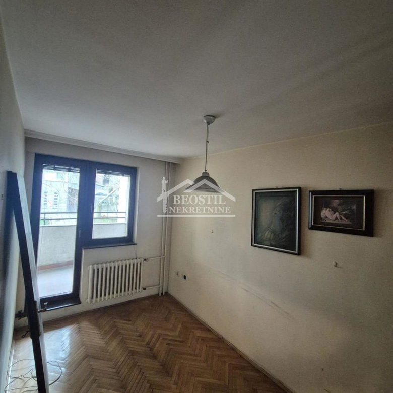 Stan Prodaja Beograd Palata Pravde 99 m2