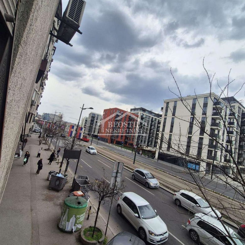 Četvorosoban stan na prodaju, Palata Pravde, Beograd, 99m², 380.000 €