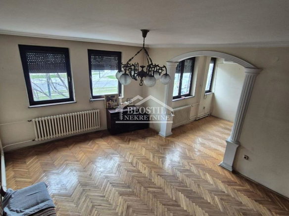 Stan Prodaja Beograd Palata Pravde 99 m2