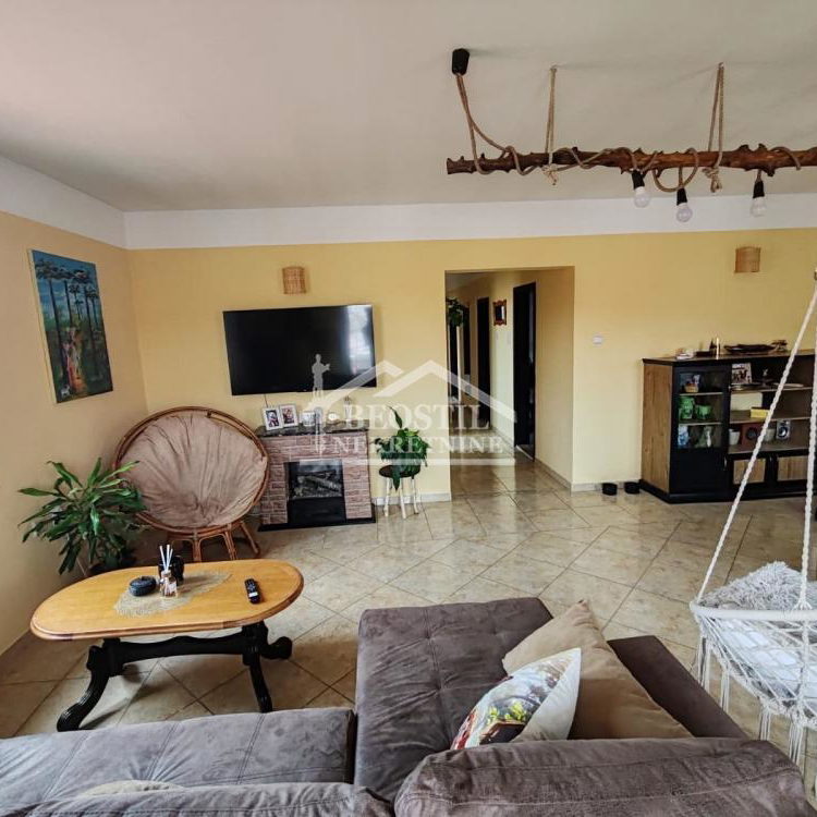 Kuća na prodaju, Centar, Ruma, 221m², 245.000 €
