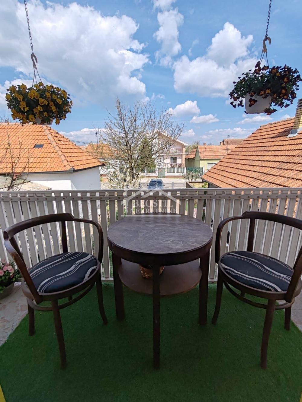 Kuća na prodaju, Centar, Ruma, 221m², 245.000 €