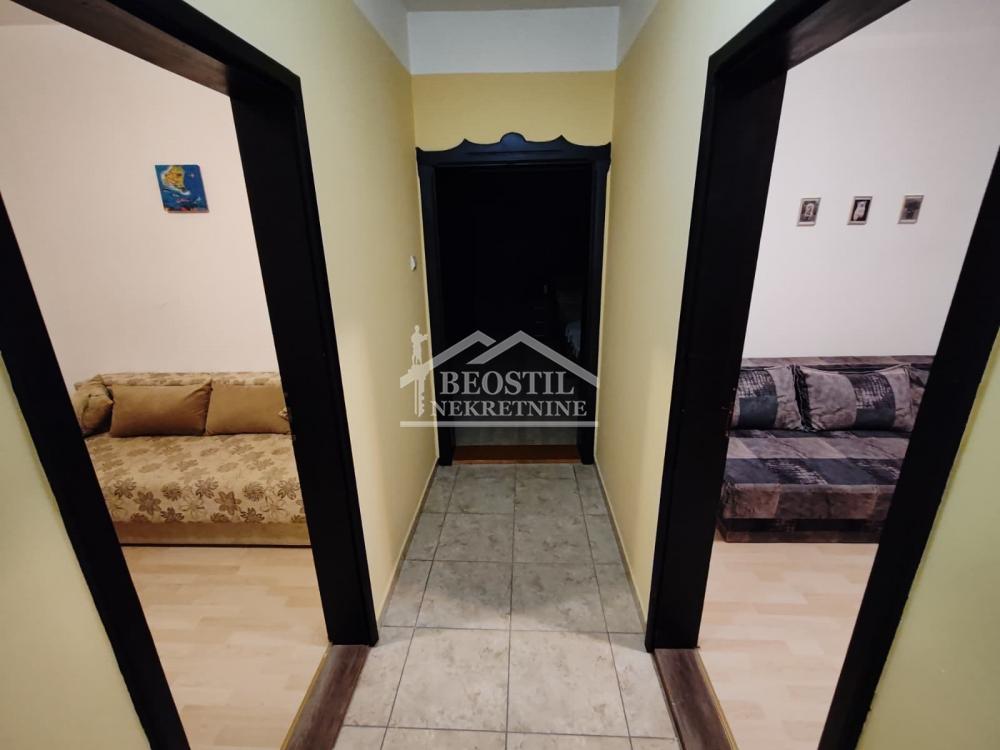Kuća Prodaja Ruma  221 m2