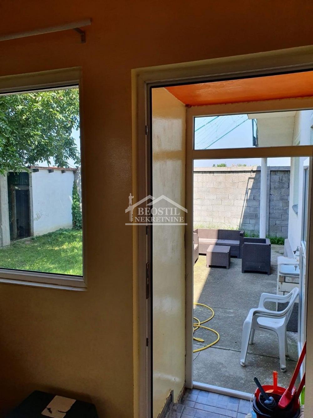 Kuća na prodaju, Ovča, Beograd, 155m², 220.000 €