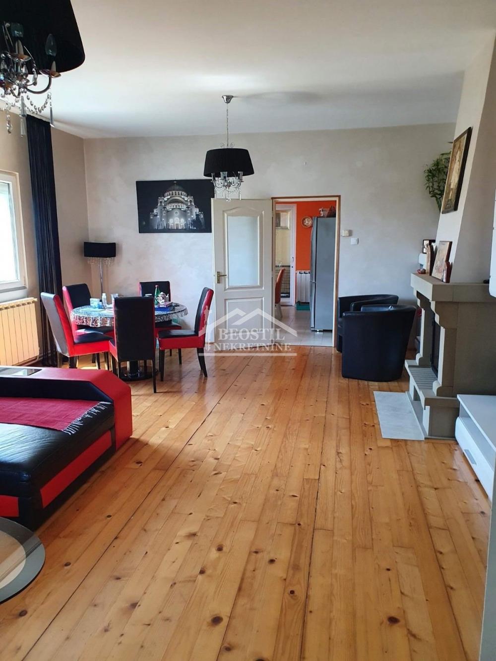 Kuća Prodaja Beograd Ovča 155 m2
