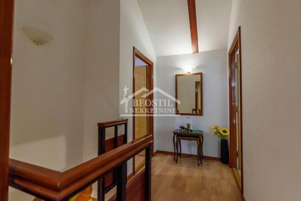 Četvorosoban stan na prodaju, Dorćol, Beograd, 104m², 380.000 €