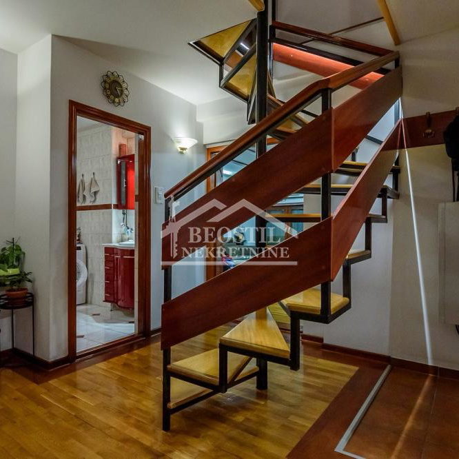 Četvorosoban stan na prodaju, Dorćol, Beograd, 104m², 380.000 €