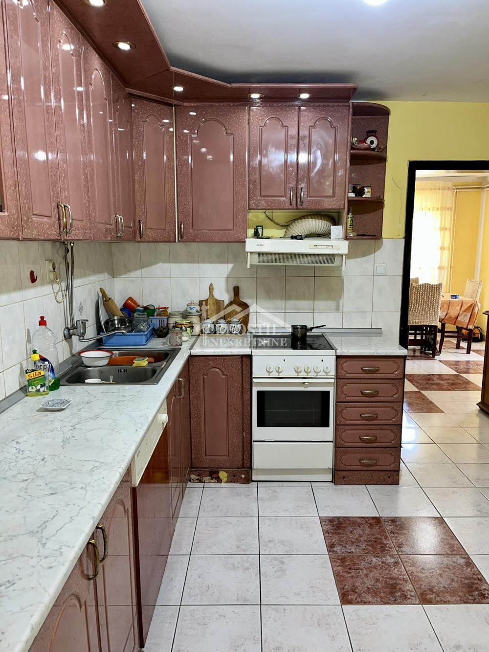 Kuća Prodaja Beograd Grocka (mesto) 341 m2