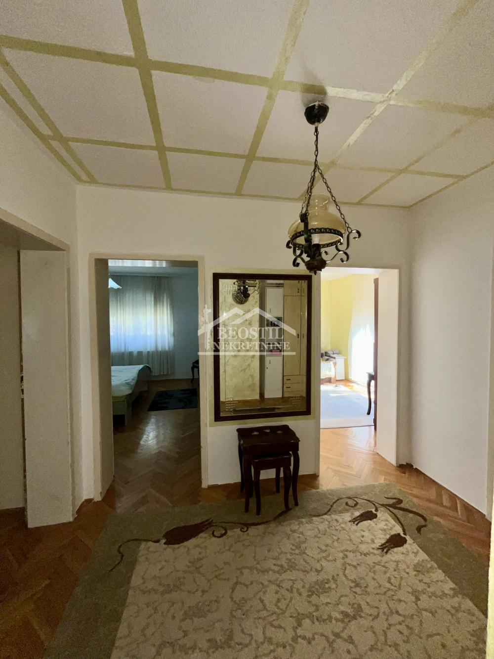 Kuća Prodaja Beograd Grocka (mesto) 341 m2