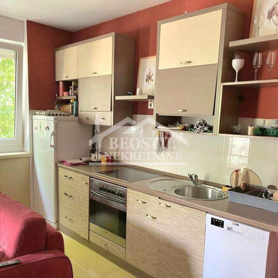 Stan Prodaja Beograd Blok 61 41 m2