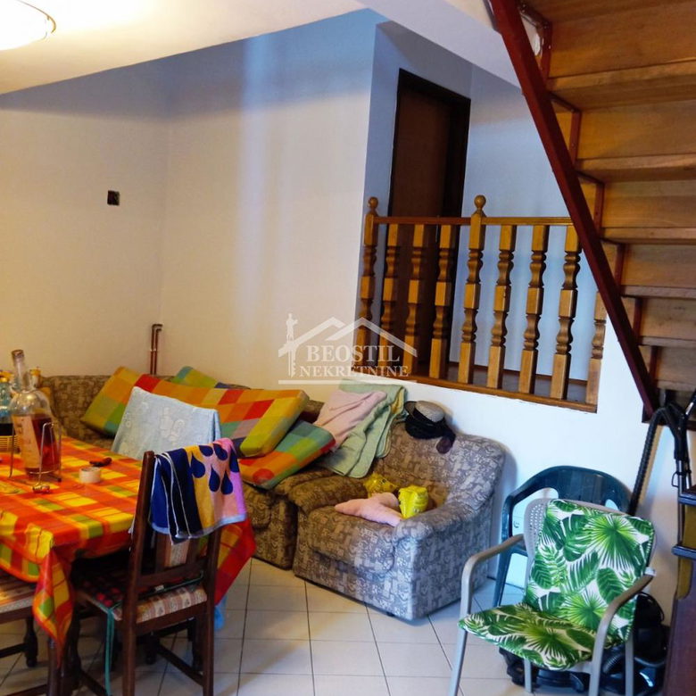 Kuća Prodaja Smederevo  205 m2