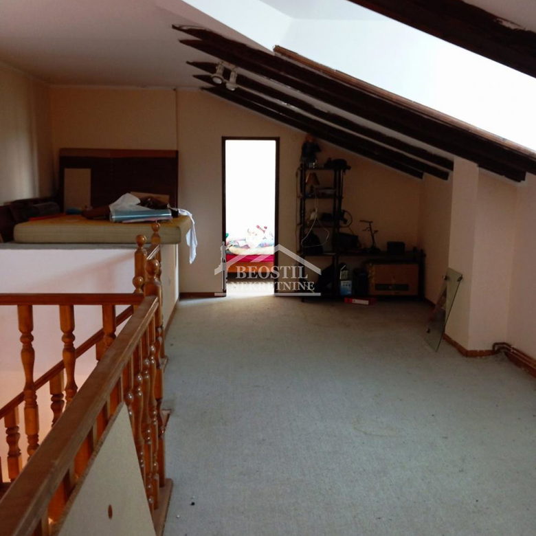 Kuća Prodaja Smederevo  205 m2