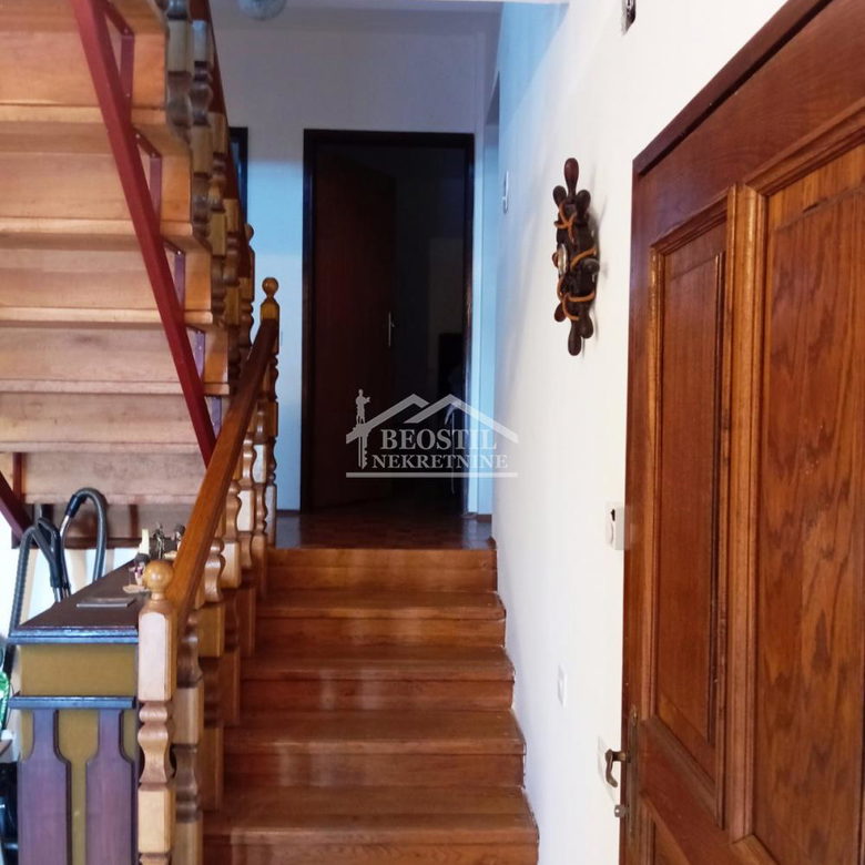 Kuća na prodaju, Seone, Smederevo, 205m², 140.000 €