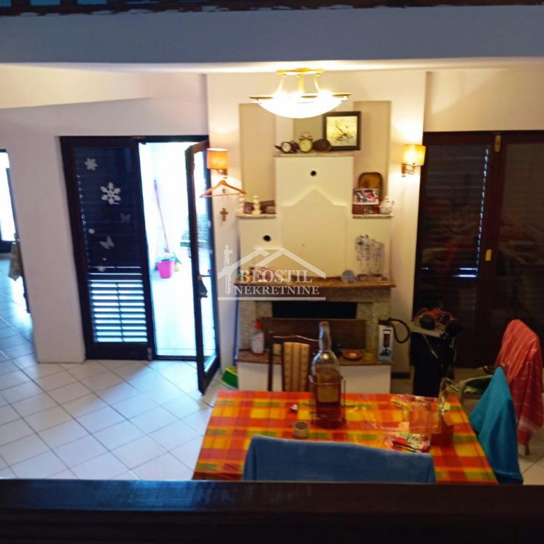 Kuća Prodaja Smederevo  205 m2