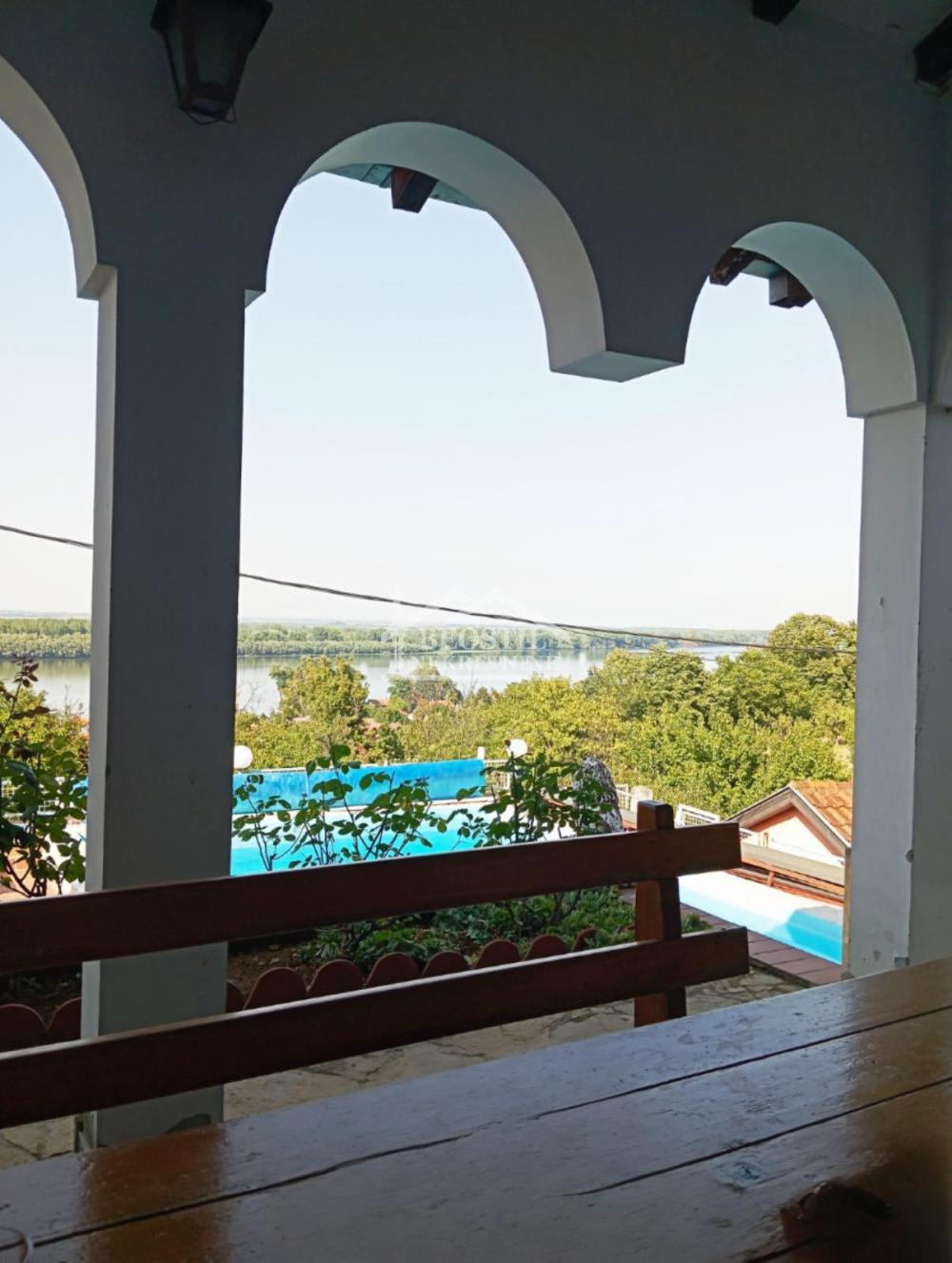 Kuća Prodaja Smederevo  205 m2