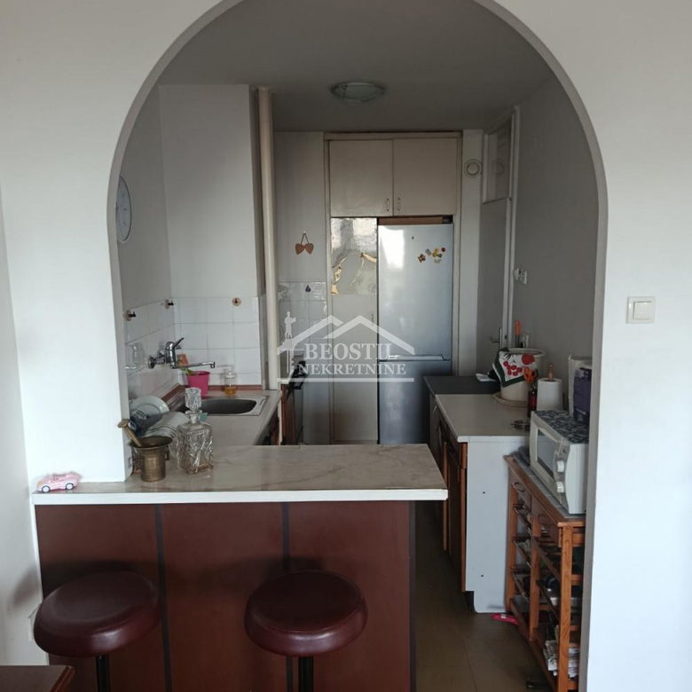 Stan Prodaja Beograd Banjica 74 m2