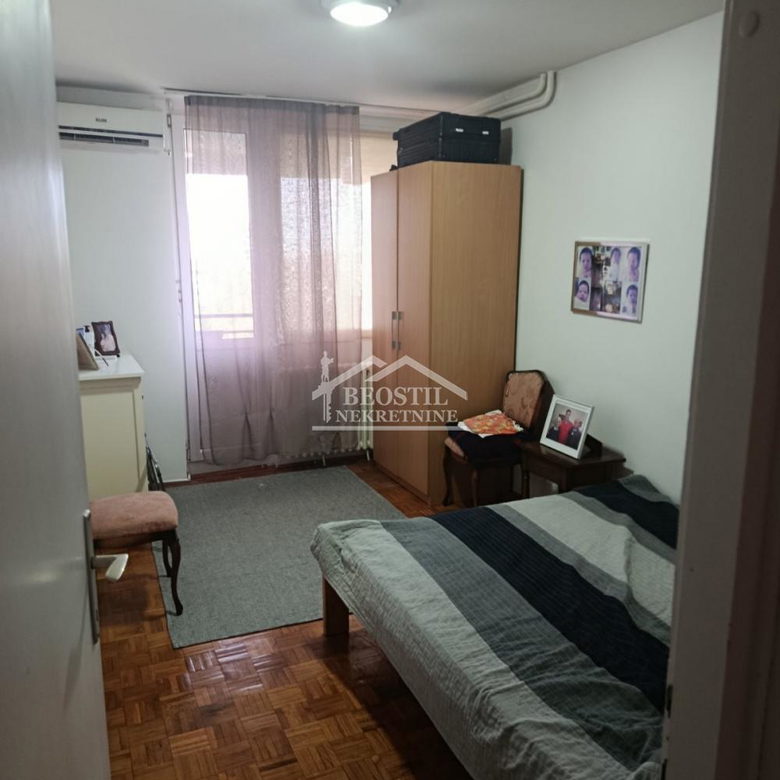 Stan Prodaja Beograd Banjica 74 m2
