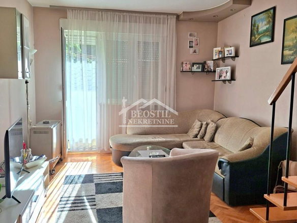 Stan Prodaja Beograd Karaburma 73 m2
