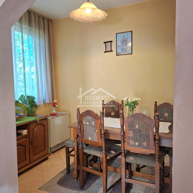 Stan Prodaja Beograd Karaburma 73 m2