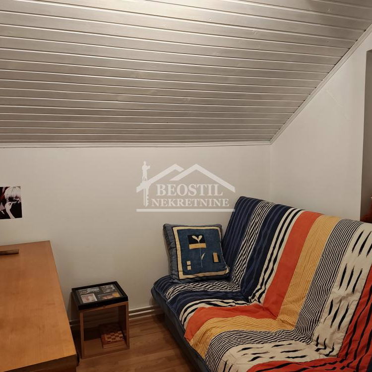 Kuća Prodaja Beograd Ugrinovci 225 m2