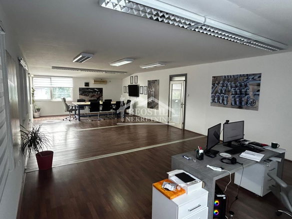 Lokal Izdavanje Smederevo  1526 m2