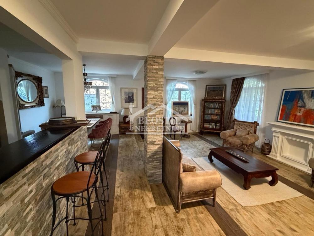 Kuća Prodaja Ub  160 m2
