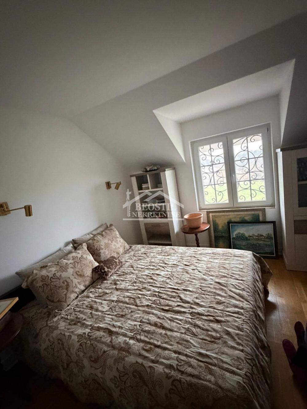 Kuća Prodaja Ub  160 m2