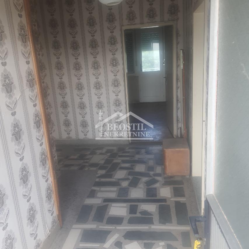 Kuća na prodaju, Centar, Vladimirci, 204m², 65.000 €