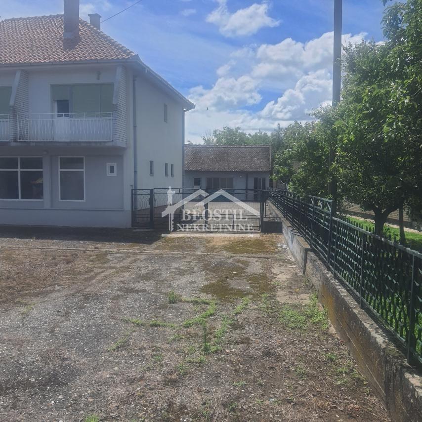 Kuća na prodaju, Centar, Vladimirci, 204m², 65.000 €