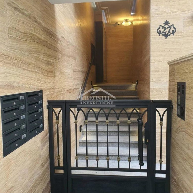 Troiposoban stan za izdavanje, Slavujev Venac, Beograd, 77m², 900 €/mes