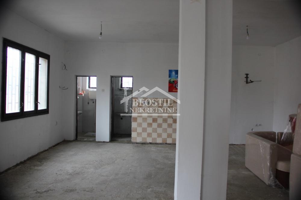 Kuća Prodaja Beograd Kuća Prodaja Beograd Dobanovci 680 m2