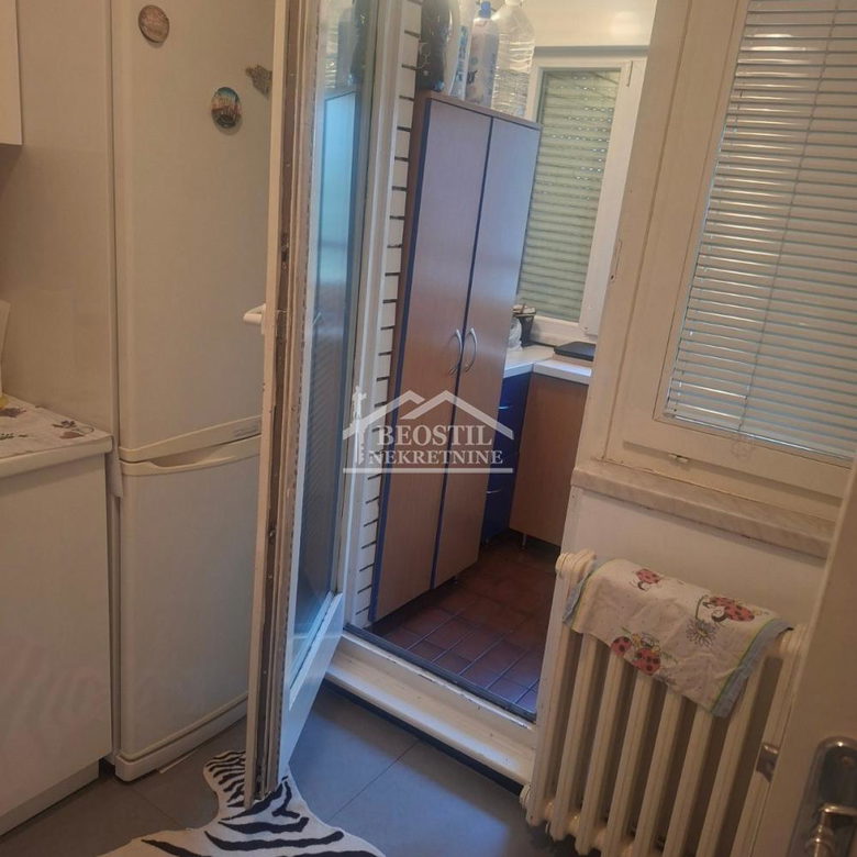 Četvorosoban stan na prodaju, Bežanijska Kosa 2, Beograd, 96m², 335.000 €