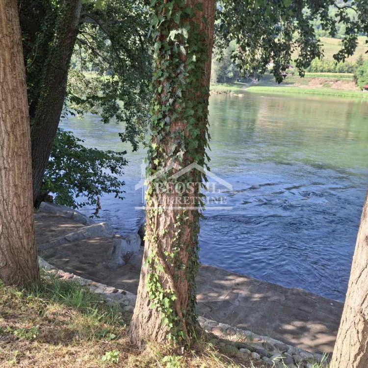 Kuća na prodaju, Vrhpolje, Ljubovija, 40m², 80.000 €
