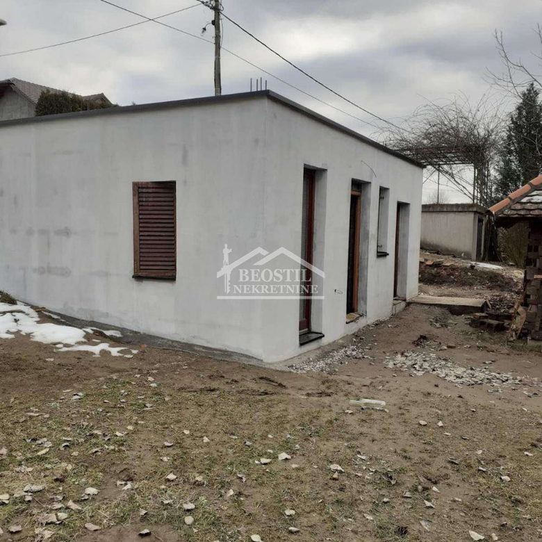 Kuća Prodaja Ljubovija  40 m2