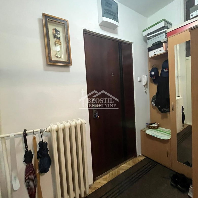 Trosoban stan na prodaju, Papazovac, Smederevo, 76m², 119.000 €