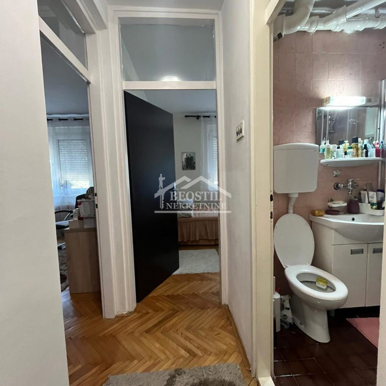 Trosoban stan na prodaju, Papazovac, Smederevo, 76m², 119.000 €