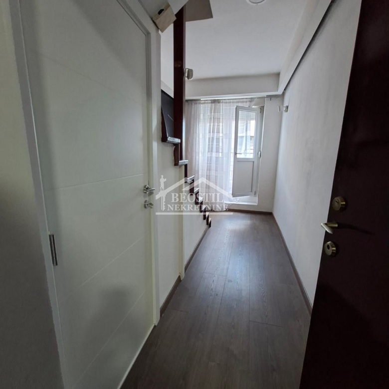 Lokal Izdavanje Beograd Beograd Centar 85 m2