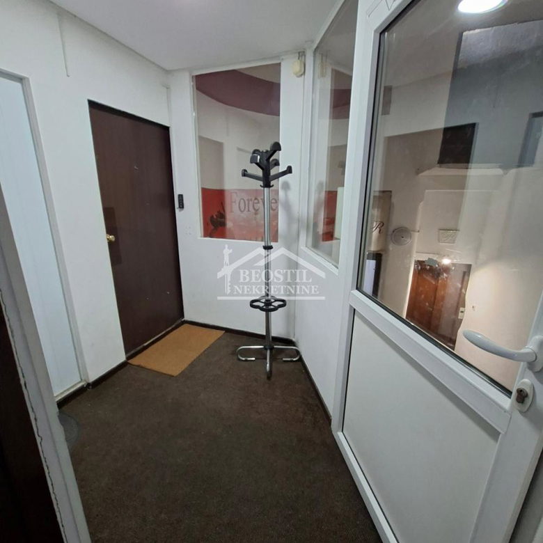 Lokal za izdavanje, Beograd Centar, Beograd, 85m², 900 €/mes