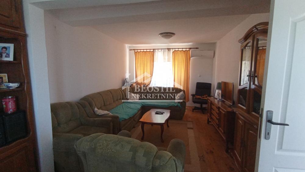 Kuća Prodaja Beograd Kuća Prodaja Beograd Vrčin 191 m2