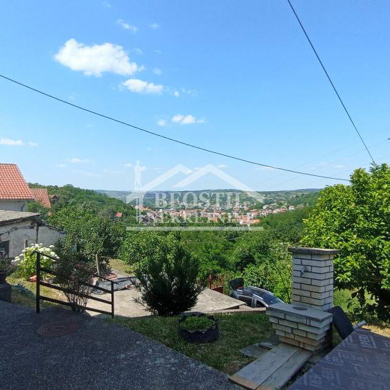 Kuća Prodaja Beograd Vrčin 191 m2