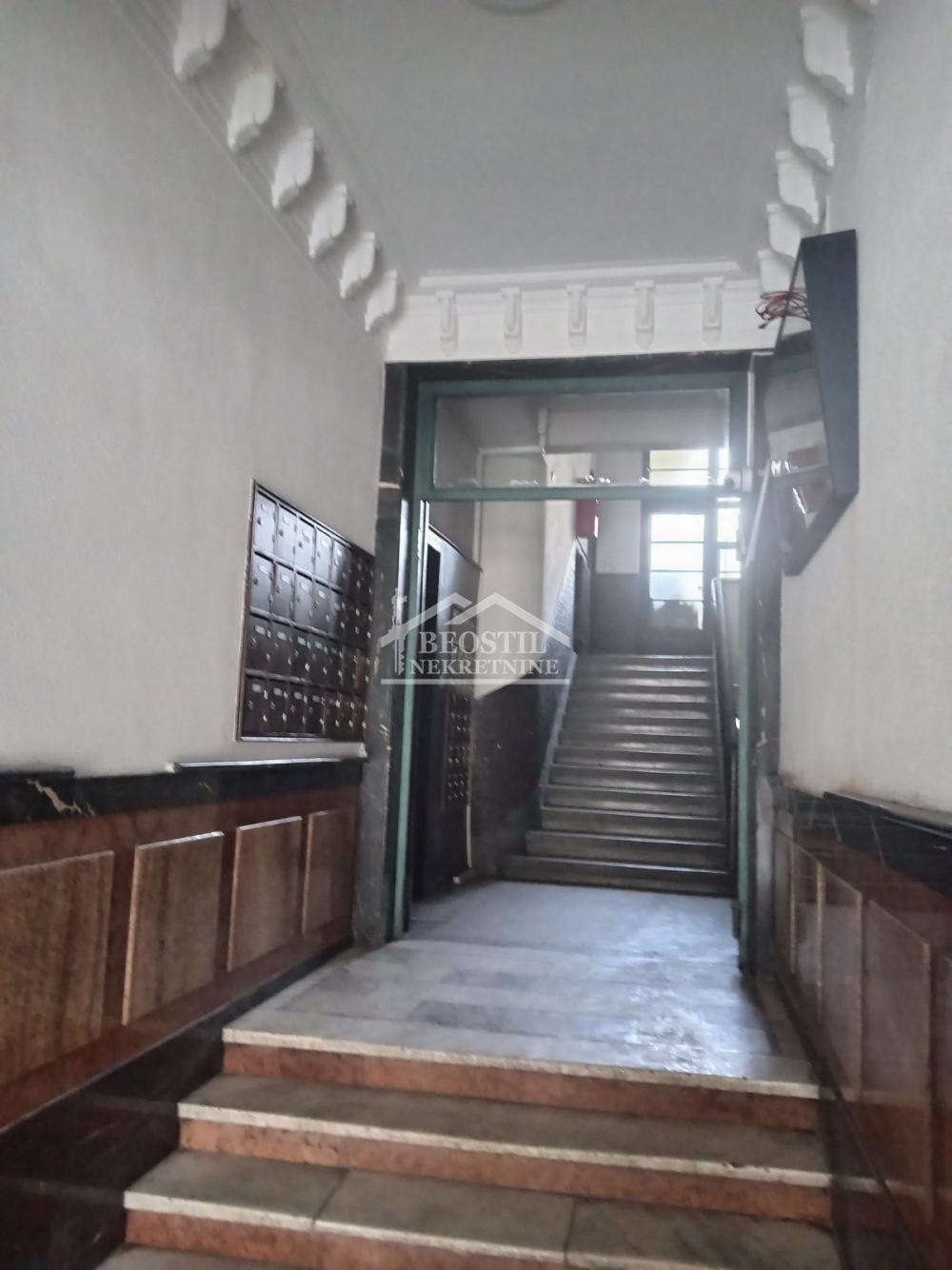 Stan Prodaja Beograd Zeleni Venac 39 m2