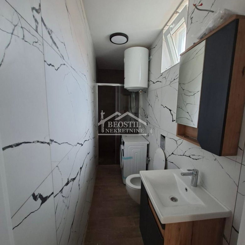 Trosoban stan na prodaju, Nova Pazova, Stara Pazova, 66m², 116.500 €
