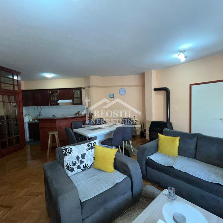 Petosoban stan na prodaju, Centar, Smederevo, 134m², 149.000 €