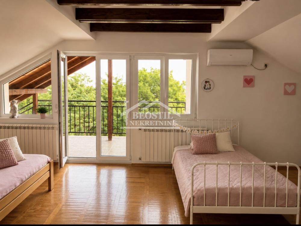 Kuća Prodaja Beograd Kuća Prodaja Beograd Ledine 262 m2