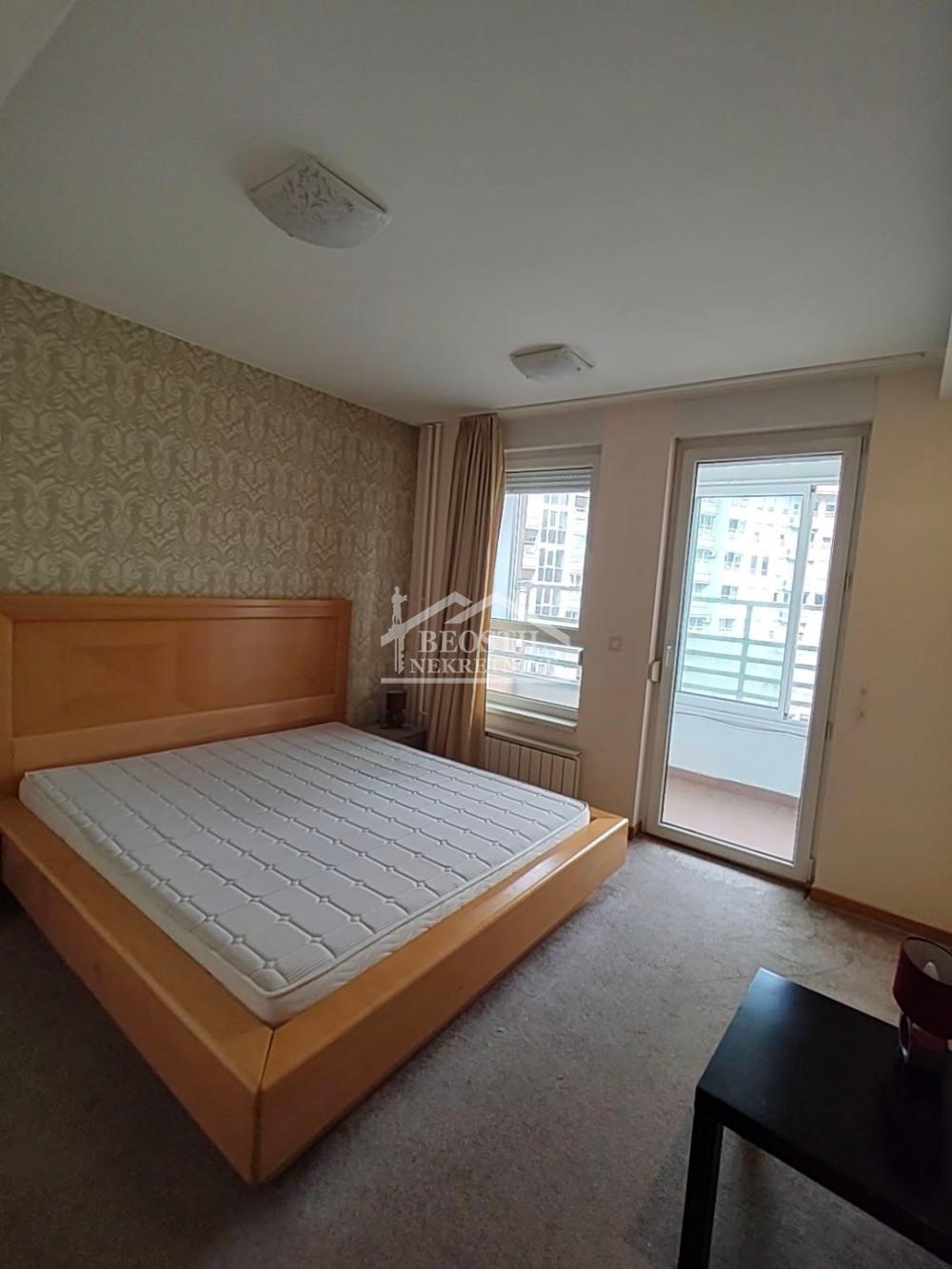 Stan Prodaja Beograd Stan Prodaja Beograd Blok 67 - Belville 106 m2