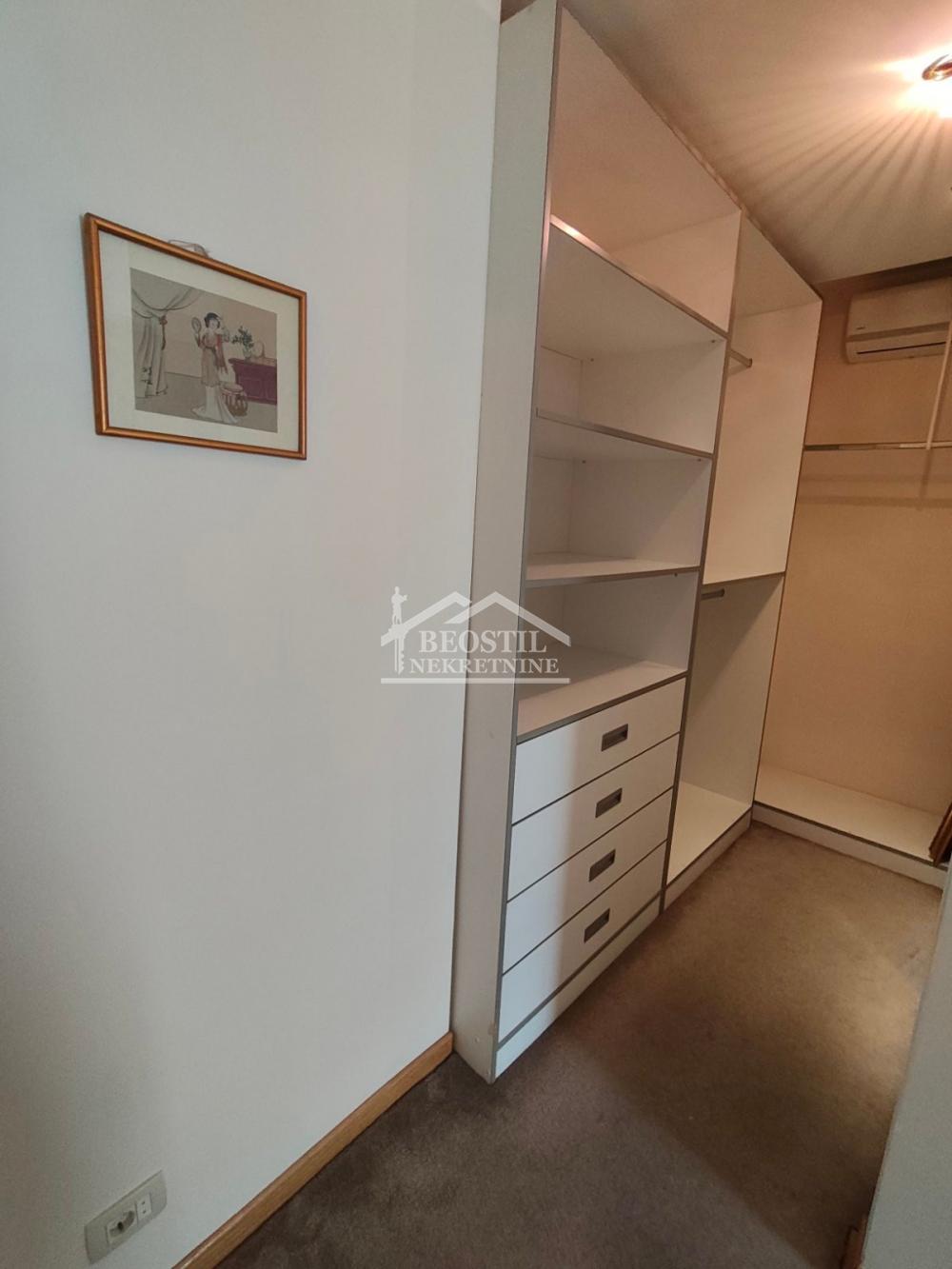 Stan Prodaja Beograd Stan Prodaja Beograd Blok 67 - Belville 106 m2