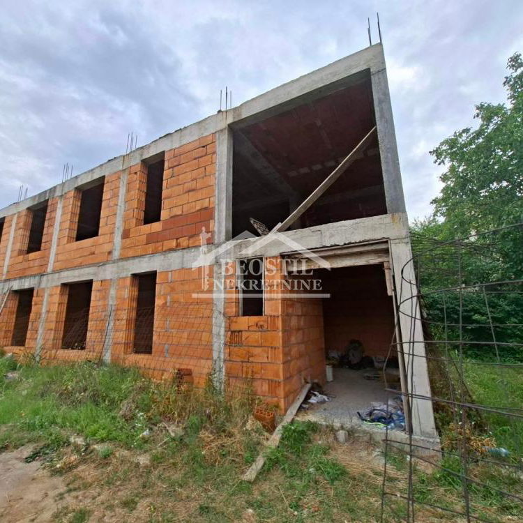 Kuća Prodaja Beograd Vojvode Vlahovića 218 m2